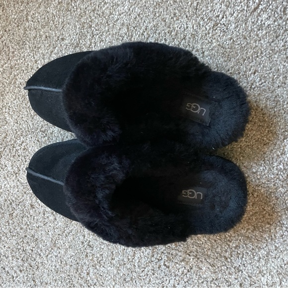 Platform Ugg Slippers (Disquette) - Picture 4 of 4